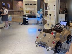 -PE SALON