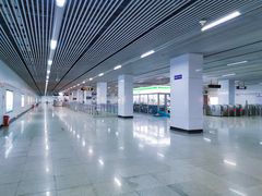-龙溪路(地铁站)