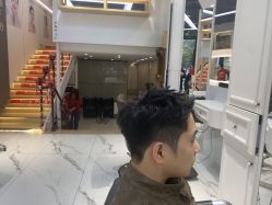 -EMILY 艾米莉 烫染沙龙