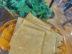 野菜-杨记山珍鸡煲菌汤锅