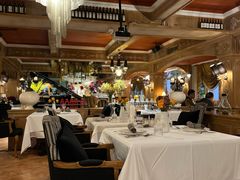 -火车头法国西餐厅