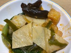 -街角等你.大连海鲜烧烤.经典铁板海鲜串(西安路店)