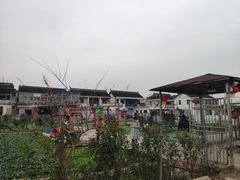 -小鱼草莓采摘园农家乐·小鱼餐厅