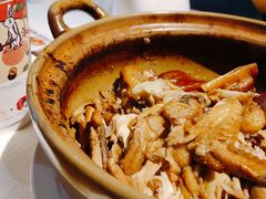 土鸡煲猪手-麓湘小镇(开福万达广场店)
