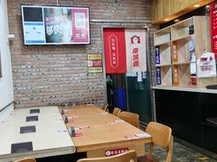 -南城香·饭香串香馄饨香(青年路店)