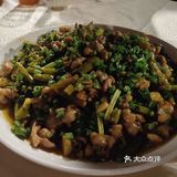就是离我的距离越来越远，不错的呀，出乎意料的好吃呢