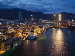 -DJI大疆(深圳华强北曼哈授权体验店)