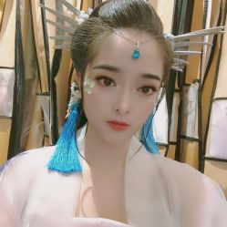 -盘子女人坊古装写真摄影(厦门总店)