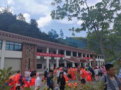 -雅鲁激流探险漂流