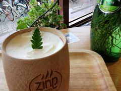 -ZING COFFEE 镜咖啡
