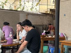 -丁泽饭店
