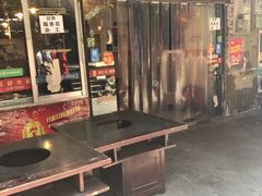 门面-邓莽子老火锅(中兴路总店)