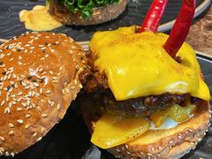 -Let'sBURGERplus·非常创意汉堡(三里屯店)