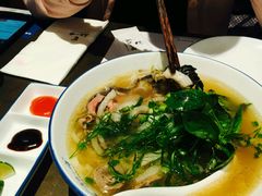 -美奈小馆·越南料理(中航城君尚购物中心店)