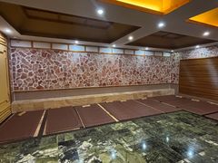 -兴芮温泉度假区