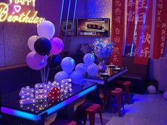 -唯爱KTV聚会餐厅(仙林东城汇店)