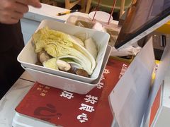 -红渡小香·牛肉麻辣香锅(车站南路店)