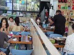 -老何家后安粉·糟粕醋海鲜火锅(三亚湾椰梦长廊店)
