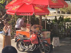 -詹爷爷乌节路街头冰淇淋