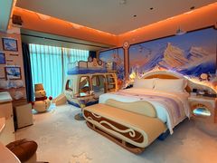-深圳国际会展中心希尔顿酒店(前海华发冰雪世界店)