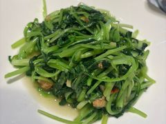 -黄泥岗·地道湖北菜(奥特莱斯店)