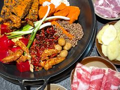 -四小区火锅·巷子里的重庆火锅(花照壁店)
