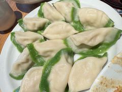 -关东小磨东北菜(上海长风大悦城店)