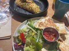 -HELLO 27 意面·沙拉·帕尼尼