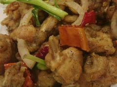 -虾弄弄海派小龙虾·牛羊蝎子火锅