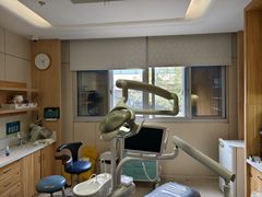 -上海仁爱医院口腔科 · 种植