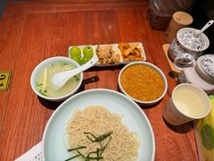 -裕兴记•蟹黄面馆(人民广场店)