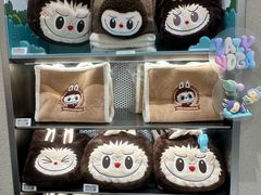 -泡泡玛特POPMART(国金街店)