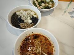 -老滕家过桥米线(金鱼胡同店)