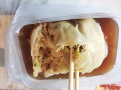 -后街女孩肠粉店
