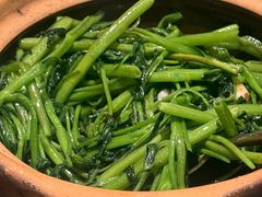 -蝴蝶里·粤菜·点心(滨江龙湖店)
