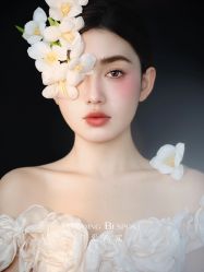 -喜爱高定婚纱摄影