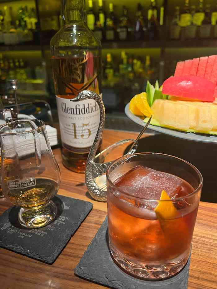 ct lounge-"感谢大众点评的霸王餐烈度一般,我是烈酒控.