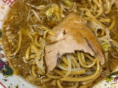 -拉面莊夢語＆中华料理八椿