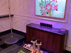 -皇马纯KTV·量贩·聚会(民治店)