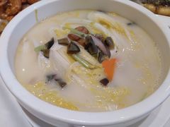 -万龙洲海鲜(大兴绿地缤纷城店)