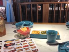 -荷塘秋月·本帮江浙菜(国权路店)