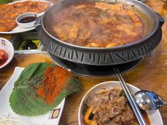 -喇喇排骨火锅·传统韩式脊骨汤(望京西园总店)