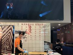 -牛人日志·鲜牛肉骨汤火锅(万科里瑧店)