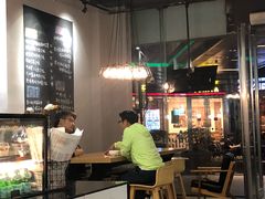 -HELLO 27 意面·沙拉·帕尼尼