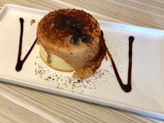 冲绳黑糖爆浆蛋糕-必胜客(阿罗海店)