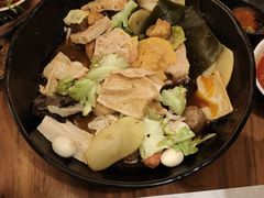 -万记麻辣烫国展总店