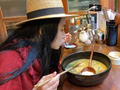-银米·云南传统过桥米线(双廊黑金冠店)