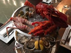 -斯普汇生蚝牛排馆(中骏世界城店)