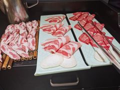 -猪啊牛呀羊啊铜盘烤肉(正大广场店)