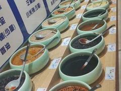 -锤头鲨毛肚海鲜烤肉自助餐厅(国购广场店)